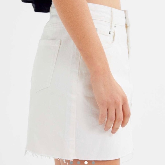 BDG Rider Denim Button Fly Mini Skirt (XS) (White) - Picture 2 of 4